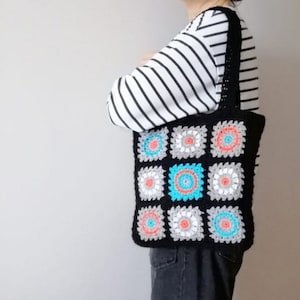 Crochet Bag Afghan, Granny Square Bag, Black Bag, Shoulder Bag, Hobo Bag, Boho Bag, Crochet Purse, Retro Bag, Hippie Bag, Vintage Style Bag