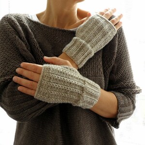 Fingerless Gloves in Oatmeal Beige, Winter Accessories image 3