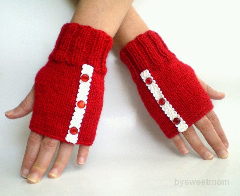 Red Fingerless Gloves Mittens image 1