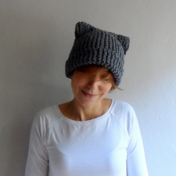 Chapeau d’oreille de chat tricoté, bonnet d’oreille de chat, bonnet de chat gris, chapeau de chat tricoté chunky, accessoires d’hiver, mode de vacances, chapeau d’hiver, cadeau moins de 25