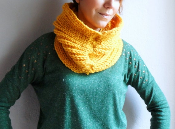 Mustard Yellow Chunky Knit Loop Scarf, Handknit Cowl Hood  display picture 1