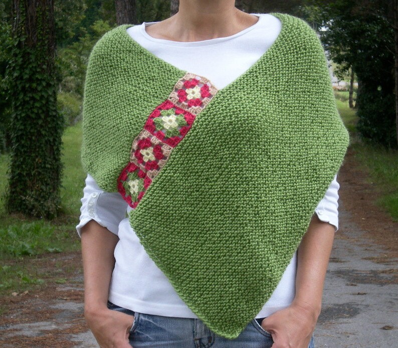 Women Poncho with Afghan Motifs in Green Hand Knitted Spring Poncho Mothers Day Gift image 3