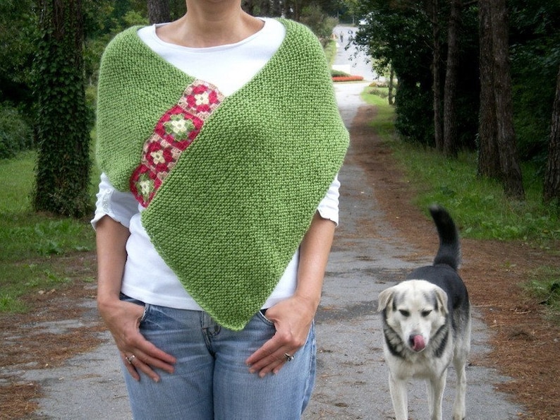 Women Poncho with Afghan Motifs in Green Hand Knitted Spring Poncho Mothers Day Gift image 2