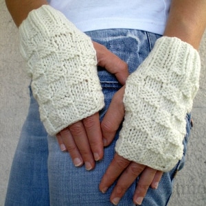 Cream Fingerless Gloves, Knit Fingerless Mittens