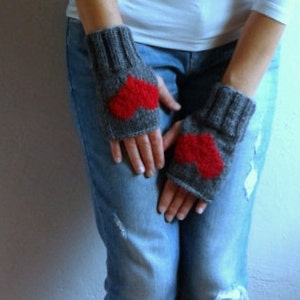 Fingerless Gloves with Hearts, Gray Gloves, Heart Gloves Valentine's Gift image 5