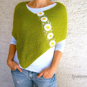 Green Poncho with Daisy Flowers, Wool Green Shawl Wrap, Holiday Fashion, Spring Poncho image 1