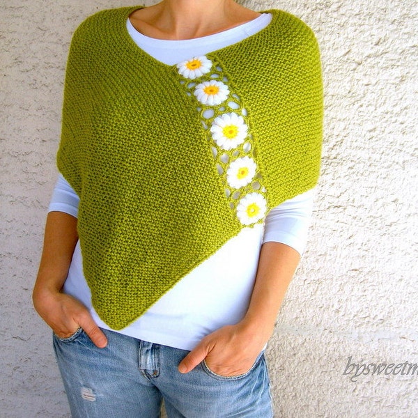 Green Poncho with Daisy Flowers, Wool Green Shawl Wrap, Holiday Fashion, Spring Poncho