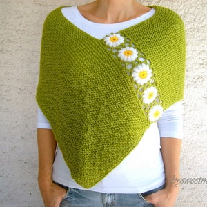 Poncho verde con flores de margarita, envoltura de chal verde de lana, moda navideña, poncho de primavera imagen 2