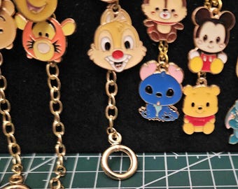 Pulsera de dijes de animales. 3 Charms cada una.