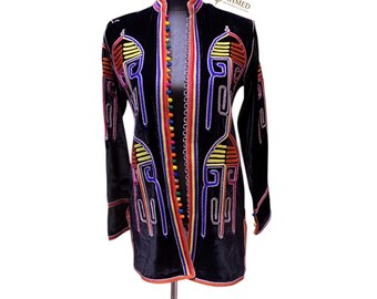 Women’s Velvet Jacket – Moroccan-Inspired Design, Traditional Berber Craftsmanship, Black Embroidered Caftan Blazer