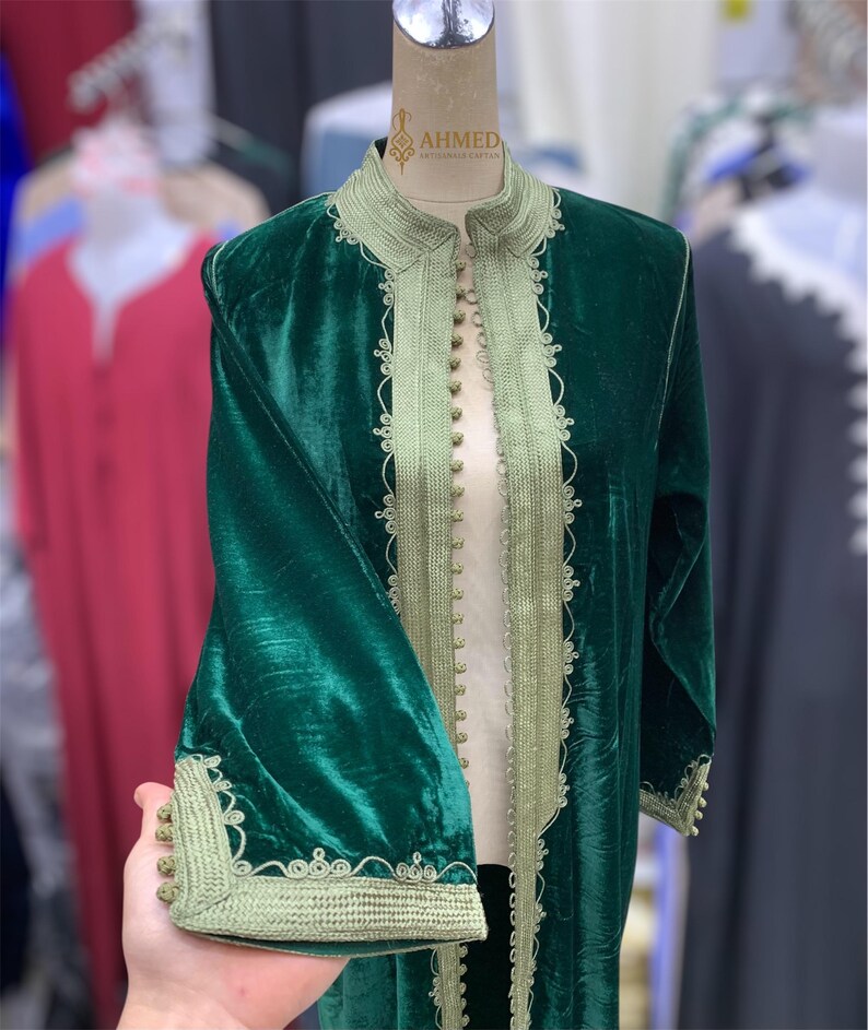 Kaftan Femme Marocain en Velours - Parfait pour Occasions Spéciales image 7