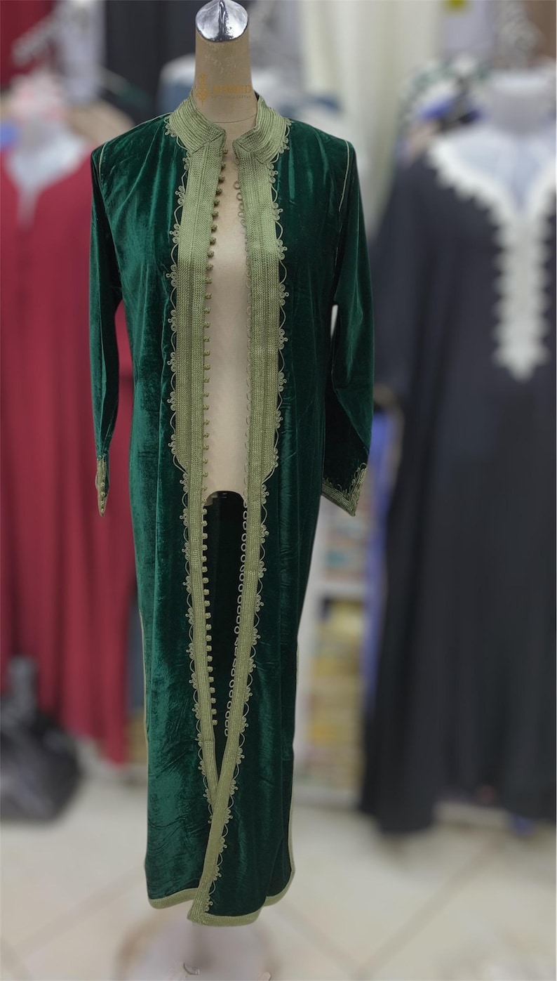Kaftan Femme Marocain en Velours - Parfait pour Occasions Spéciales image 5