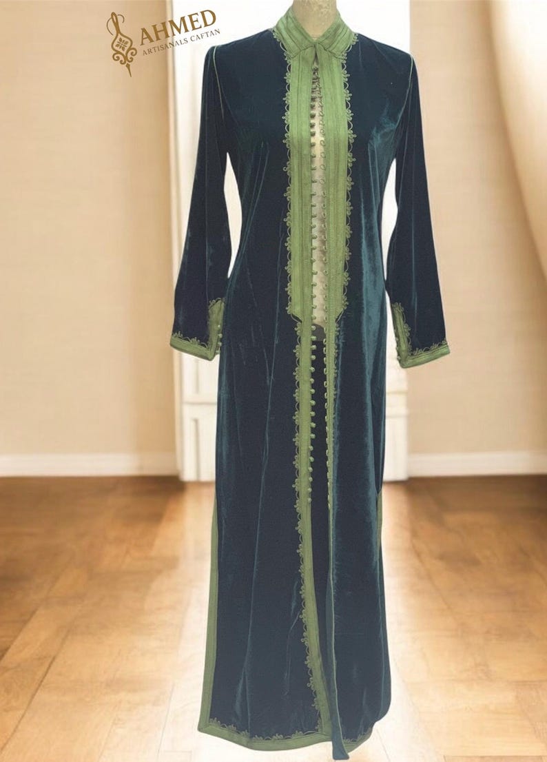 Kaftan Femme Marocain en Velours - Parfait pour Occasions Spéciales image 2