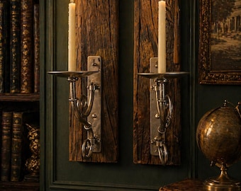 Par de apliques de pared rústicos para velas, juego de 2 portavelas de madera y metal, decoración de pared estilo granja gótica, apliques rústicos medievales