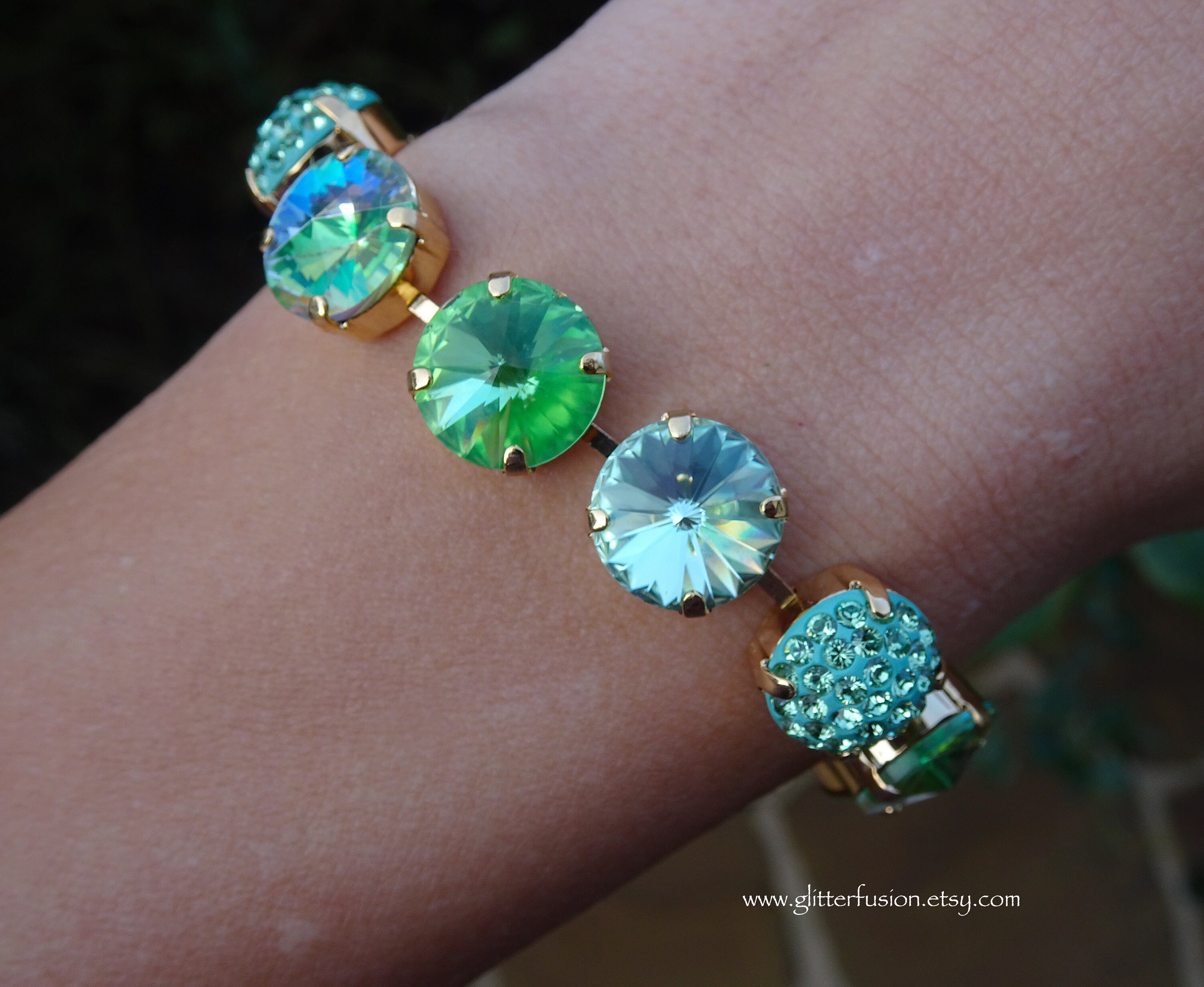 Swarovski エメラルドグリーン ブレスレット Swarovski Green Emerald Color Crystal Glass Benzel Set 8