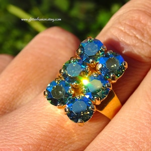 Erinite Schimmer Swarovski Kristall Statement Ring, irisierender Blau-Grüner Kristall Multi Stein Goldring, Geschenk für sie, Glitter Fusion Schmuck