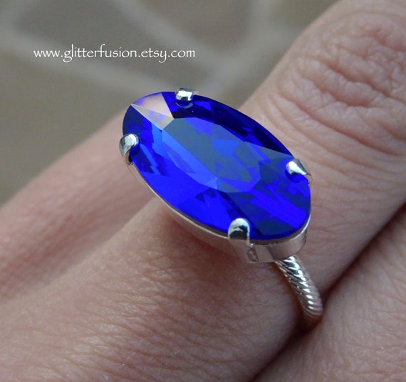 Safire Crystal Ring | 3 Swarovski Diamonds | UNOde50