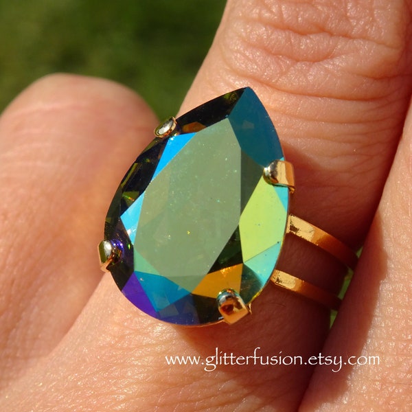 Lichte rook Topaas Swarovski Crystal Pear Ring, Metallic Green Crystal Teardrop Ring, Unisex High Fashion Edgy Ring, Glitter Fusion