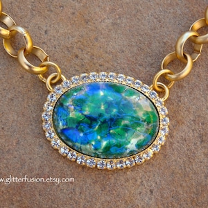 Vintage Czech Harlequin Faux Opal Statement Necklace, Blue Green Oval Opal Matte Gold Rolo Chain Fashion Necklace, Glitter Fusion Jewelry