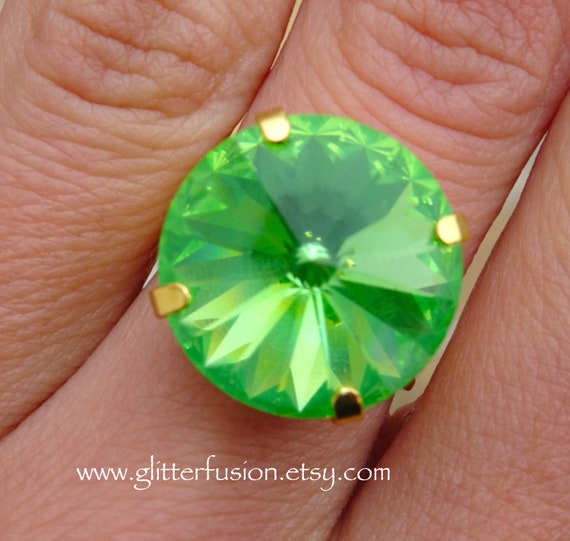 Vintage Peridot Swarovski Rivoli Crystal Statement Ring Big 18mm