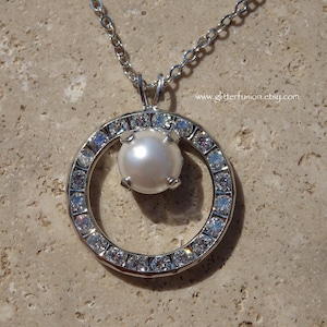 White Swarovski Pearl Circle of Hope Statement Necklace, Pearl & Crystal Spring Fashion Necklace, Bridesmaid Pageant Jewelry, GlitterFusion
