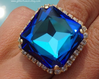 Bermuda Blue Swarovski Crystal Statement Ring, Big Blue Square Crystal Unisex High Fashion Gold Glam Pageant Ring, Glitter Fusion Jewelry