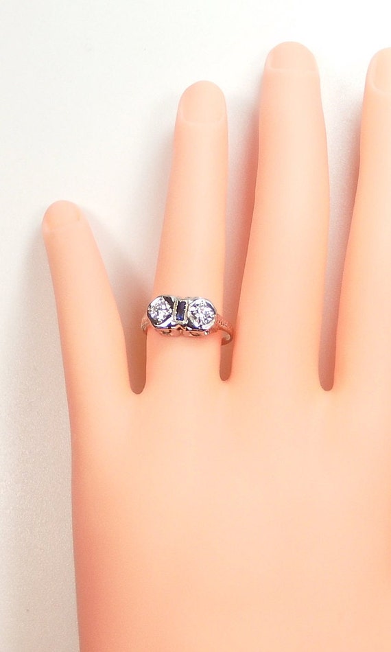 Antique Art Deco Vintage Diamond Engagement 18KW … - image 2
