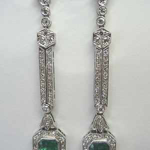 Antique Art Deco Colombian Emerald Diamond Platinum Earrings Circa 1930&#39;s