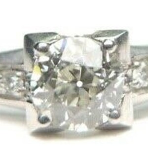 Antique Art Deco Vintage Platinum Diamond Engagement Ring | RE-1081