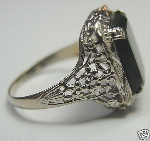 Antique Bloodstone White Gold Filigree Ring - image 4