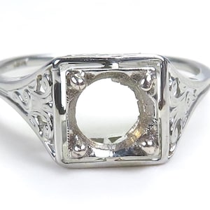 Antique Art Deco Setting Mounting 18K White Gold Hold 6.5 MM Ring Size 7.25 UK-O Circa 1920&#39;s