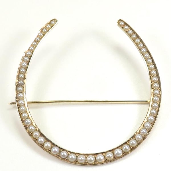 Broche Art Déco antiguo de oro amarillo de 14 quilates DMK de la década de 1920 con forma de herradura y perlas de semilla