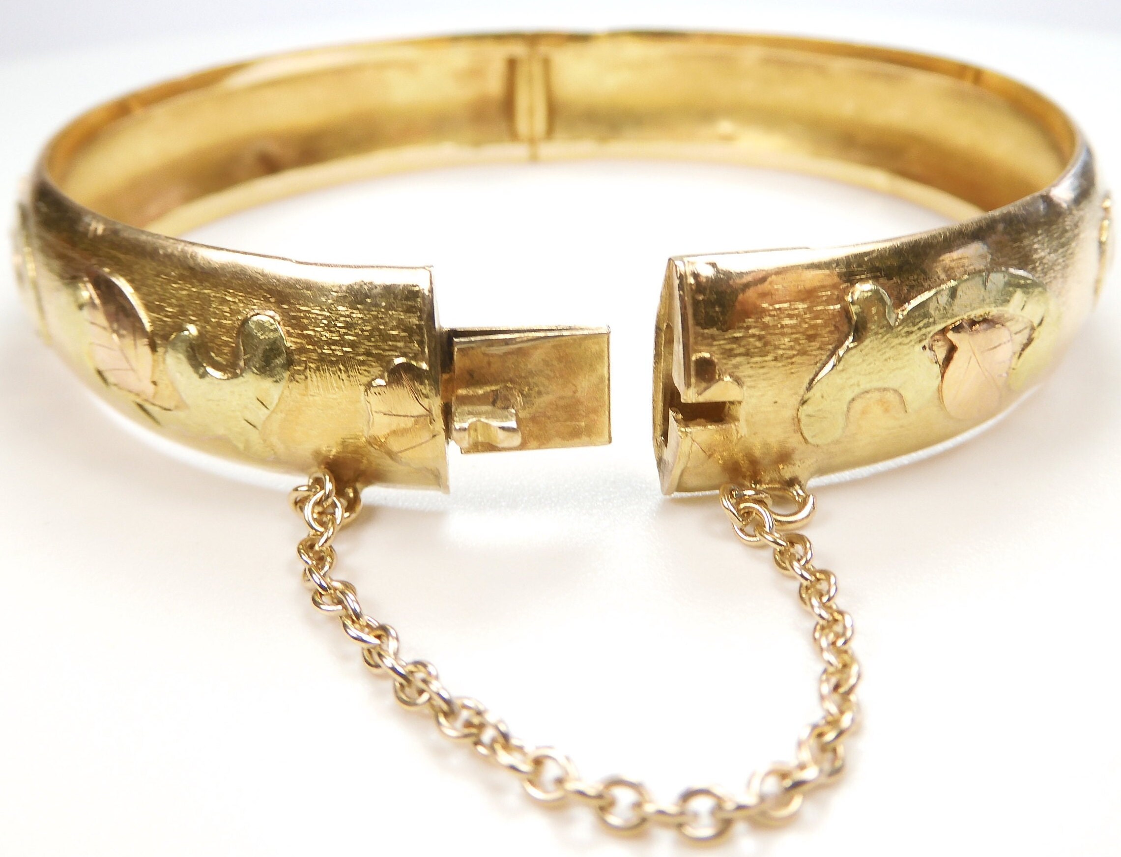 Antique 1920's Bangle Bracelet 18K Tri Color 7 1/4