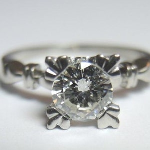 Antique Diamond Platinum Art Deco Engagement Ring
