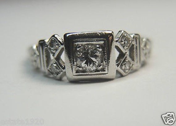 Antique Diamond Platinum Art Deco Engagement Ring… - image 1