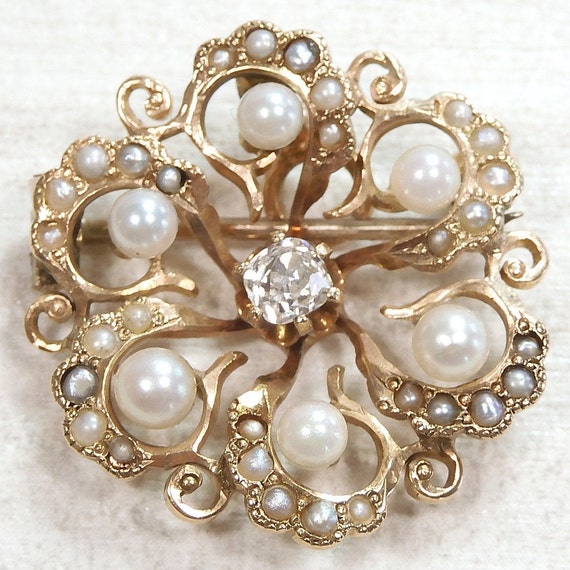 HPS Jewelers Diamond~Pearl Brooch - 4996TT142