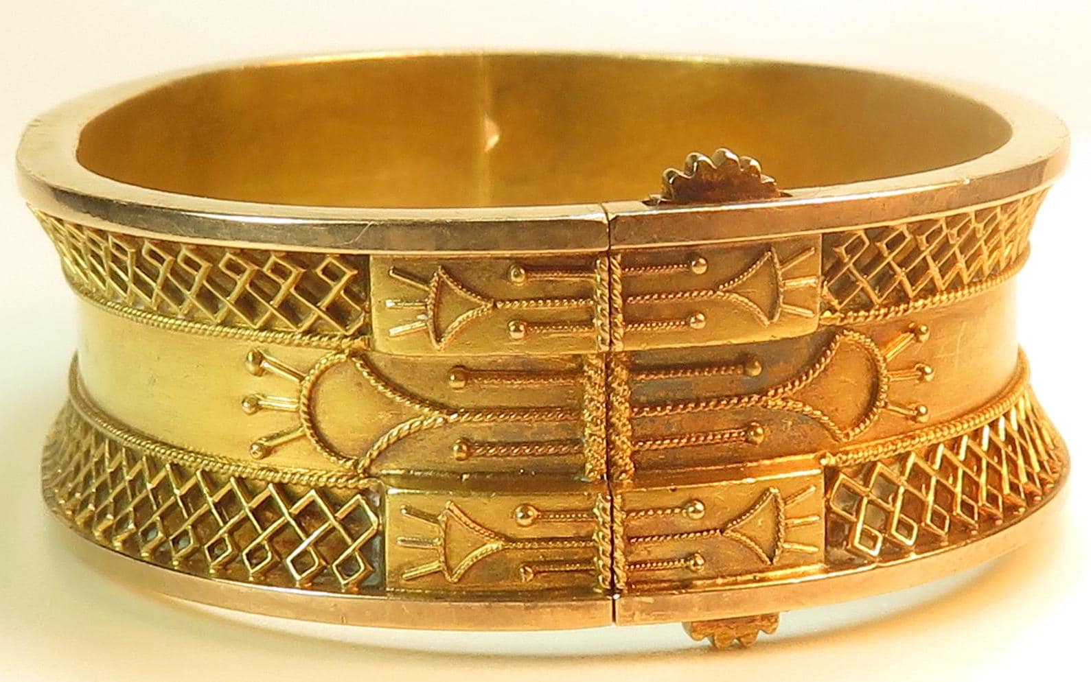 Victorian Edwardian 1800's 13KY - 19KY Gold Bangle Etruscan