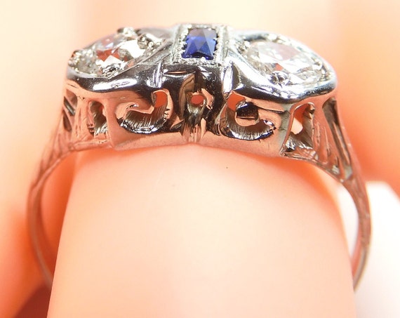 Antique Art Deco Vintage Diamond Engagement 18KW … - image 6