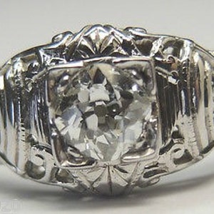 Antique Diamond White Gold Engagement Ring | RE-602