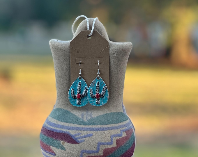 Teardrop Cactus Earrings, Western Style