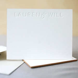 Tarjetas con bordes pintados y tipografía - Papelería personalizada Lauren