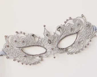 Silver Lace Masquerade Mask with Rhinestone • Venetian Mask • Vintage Style • Suitable for Party • MM173