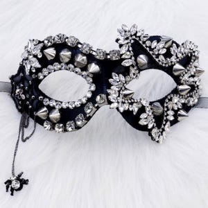 Gothic Masquerade Mask: Black Venetian Style with rivet, spider Accents