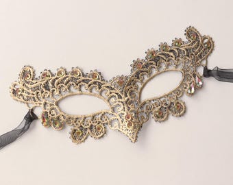 Gold Masquerade Mask with Colorful diamond • Venetian Mask • Vintage Style • Suitable for Party • MM145