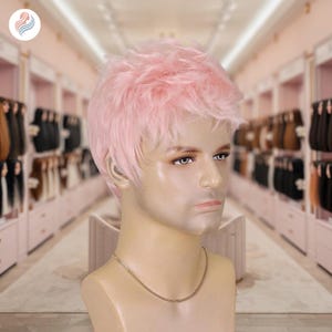 Parrucca corta pixie rosa tenue per uomo e donna, parrucca sintetica unisex resistente al calore, taglio corto per cosplay e costumi anime.