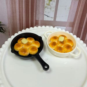 1:6 Miniature Biscuits, Dinner Rolls, Buns, Realistic Doll Bakery and Food for Dolls