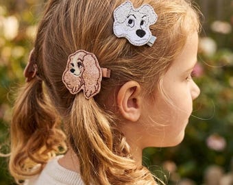 Pinzas para el pelo de perro bordadas con purpurina, hechas a mano.