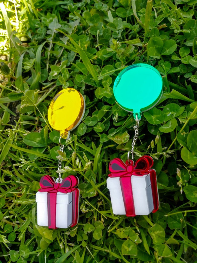 Download Animal Crossing: Balloon Present Pin | Etsy