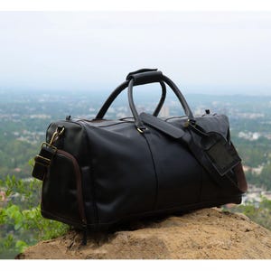Bolsa de viagem masculina de couro de grão integral de 24&quot;