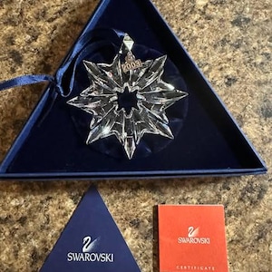 Swarovski Annual Edition Year 2003 Vintage Collectible Snowflake Ornament